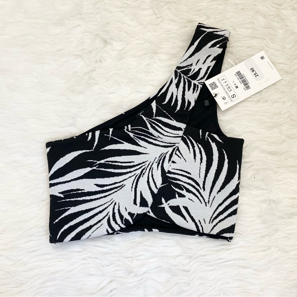 ZARA Jaquard 2 Piece Set - Picture 2 of 10